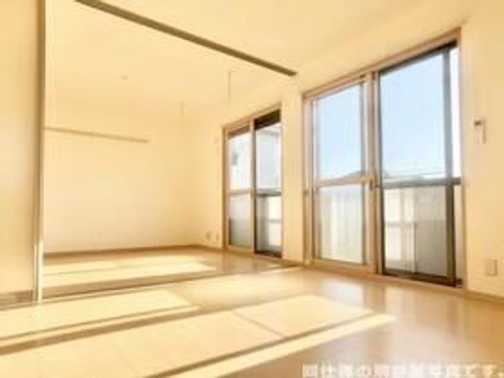 茨城県古河市鴻巣(アパート)の賃貸物件の居間