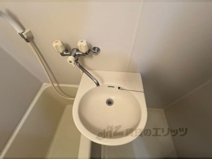 インテルビルの内装