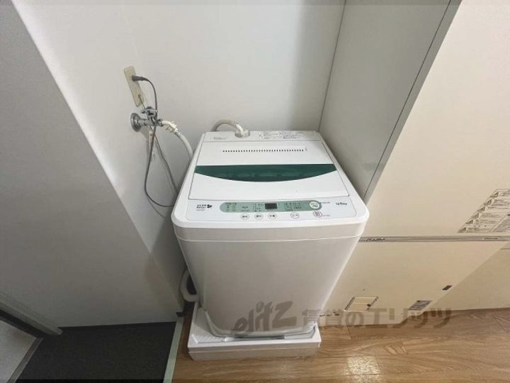 インテルビルの内装