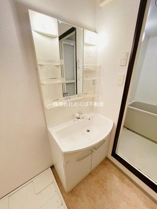 マーベラス近見の内装