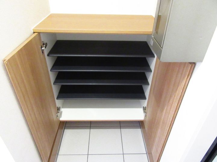 宮城県名取市飯野坂2(一戸建)の賃貸物件の玄関