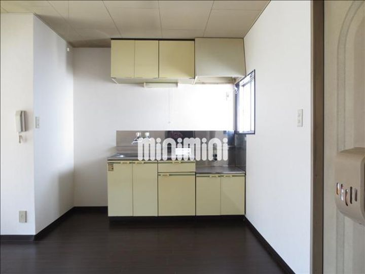 タウニィセリザワのキッチン