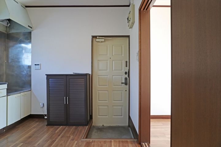 MARUCO大槻の玄関