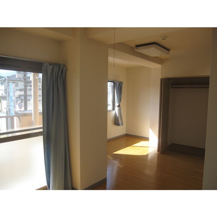 マルベリープレーンハイツの居間