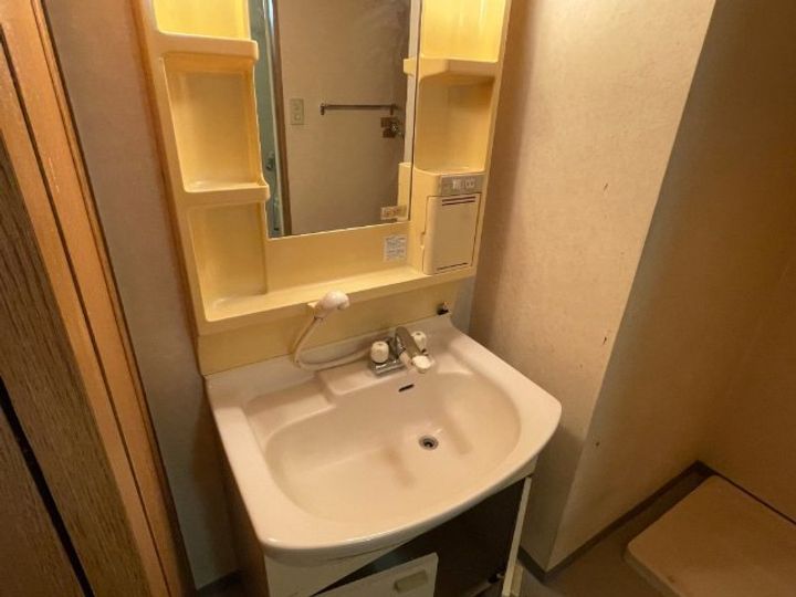 愛知県名古屋市千種区赤坂町1(マンション)の賃貸物件の内装