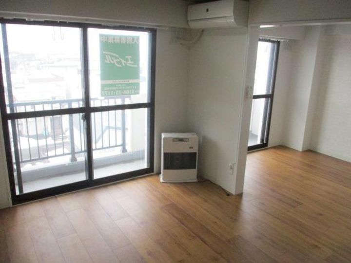 Grand Wacoreの居間