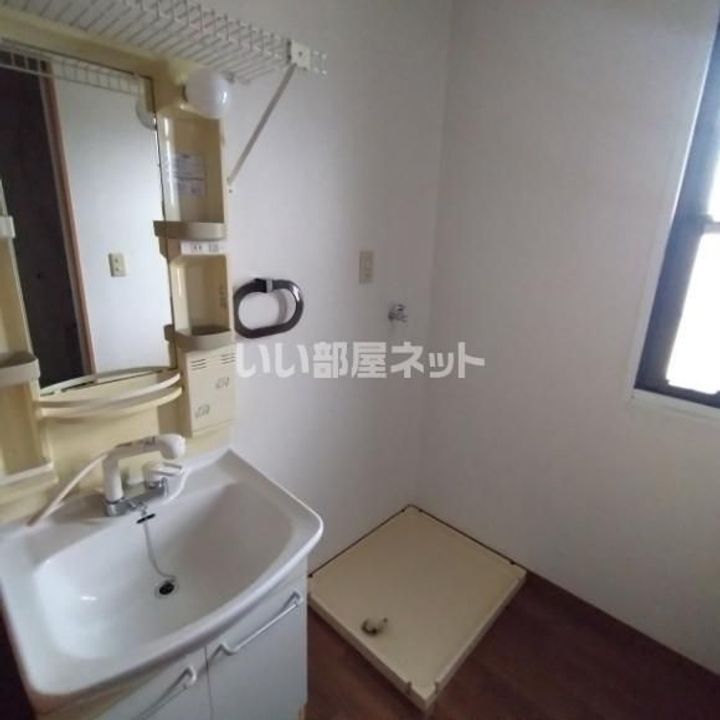 ローズガーデンIIの内装