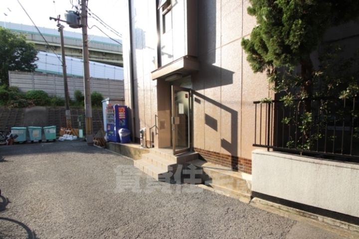 仲川マンションの地図