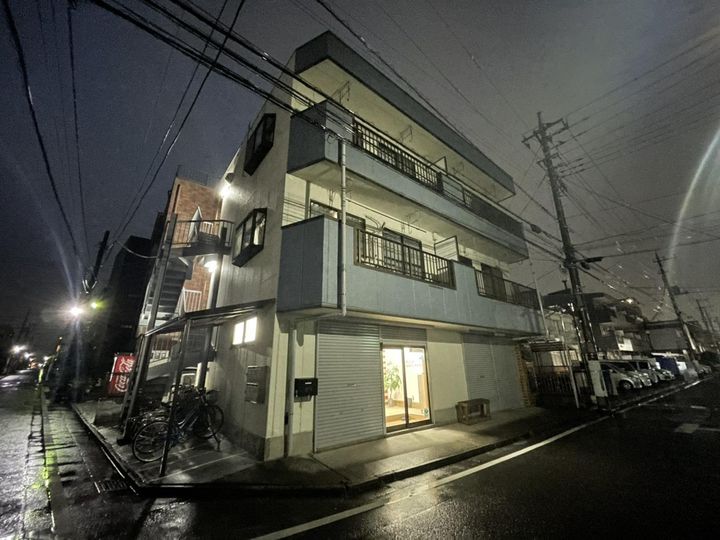 大牧マンションの外観