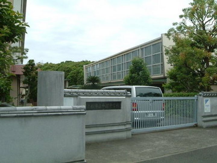 リアライズ山下町の周辺