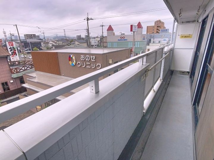 マノワール高の内装