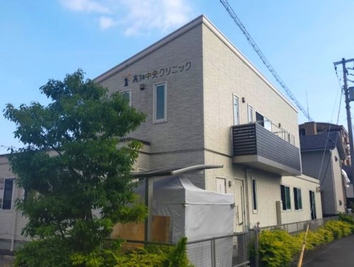 マノワール高の周辺