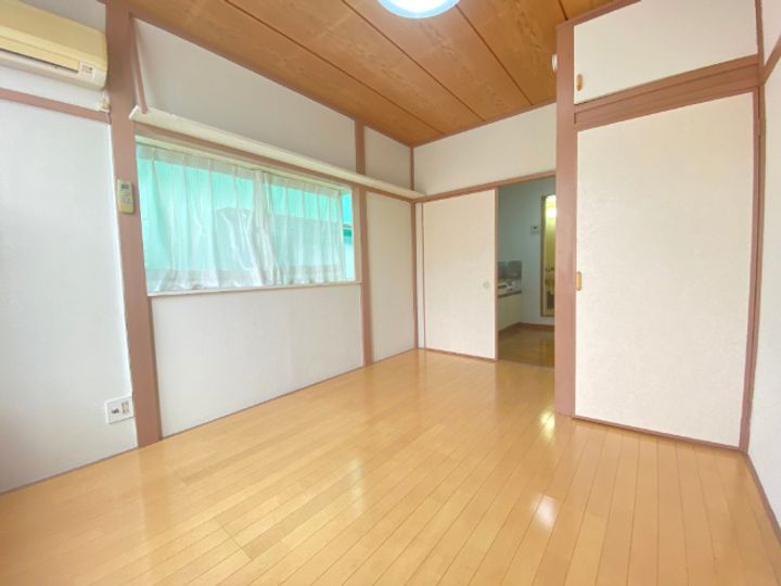 ブルーヒルの居間