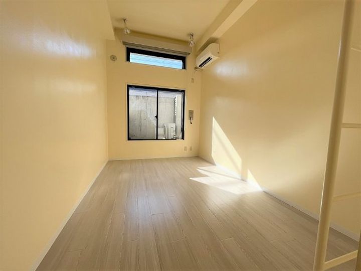 東京都杉並区下高井戸1(マンション)の賃貸物件の居間