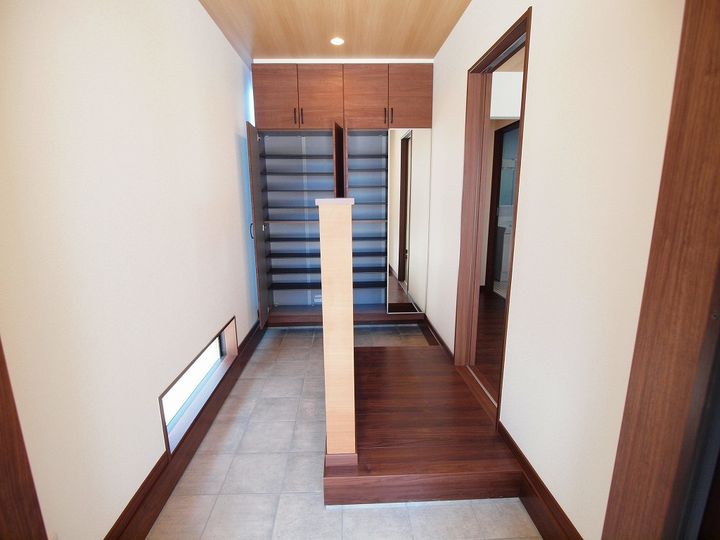 徳島県徳島市南常三島町3(一戸建)の賃貸物件の玄関