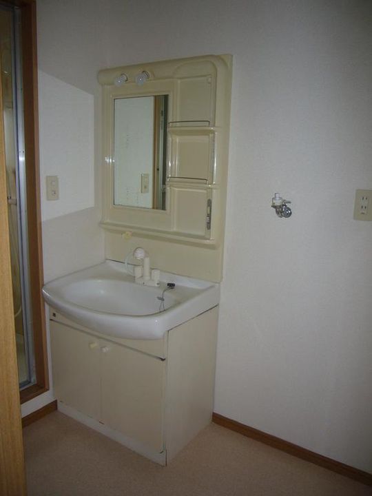 アネックス藤の内装