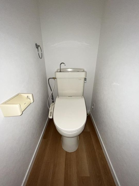 ユーハイム緑井A棟の内装