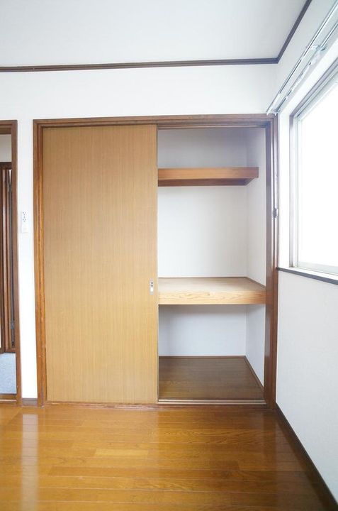 メゾネット吉田 101の内装