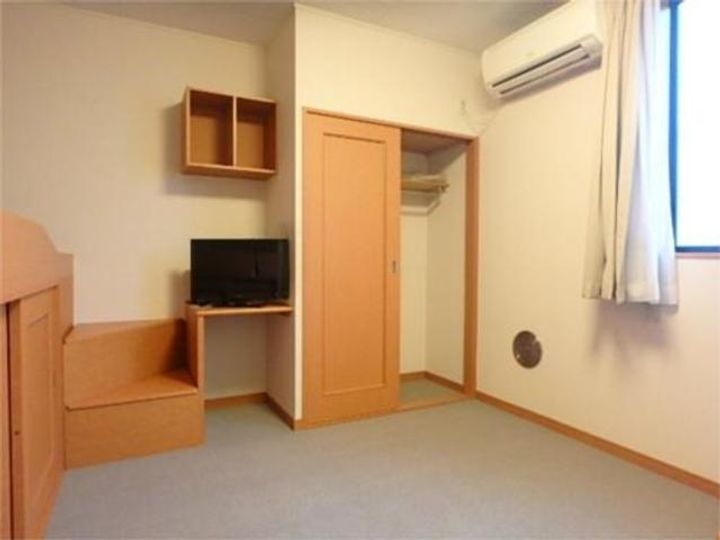 神奈川県川崎市多摩区菅野戸呂(アパート)の賃貸物件の居間