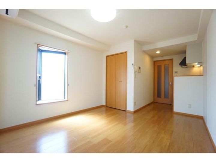 静岡県浜松市中央区山下町(マンション)の賃貸物件の居間