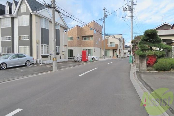 ホワイトキャッスル郡山ビレジB棟の周辺