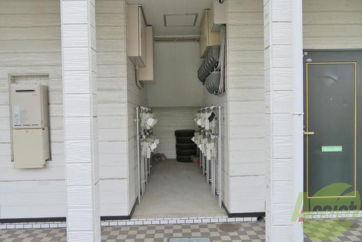 ホワイトキャッスル郡山ビレジB棟の周辺