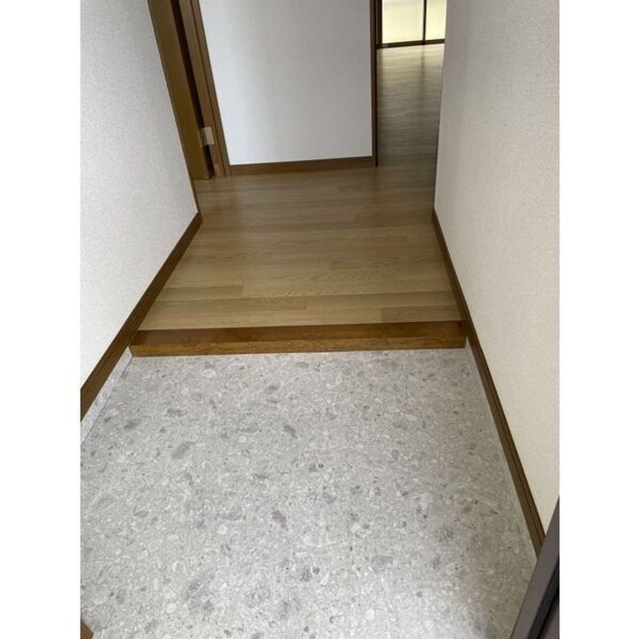 プルミエール浅岡の玄関
