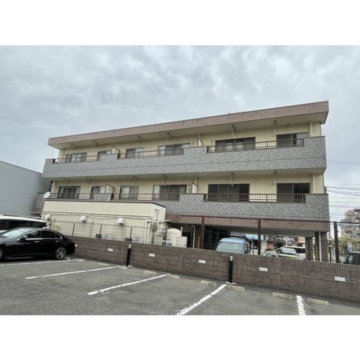 プルミエール浅岡の外観