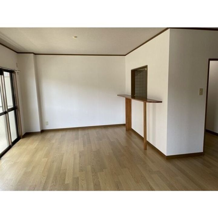 プルミエール浅岡の居間