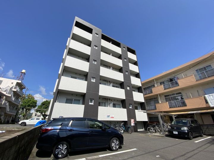 Granverde Kamoikeの外観