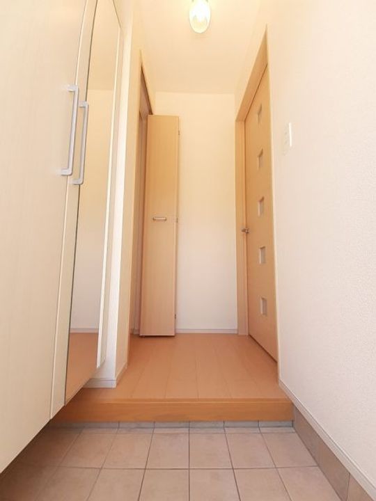 スモールウッズタウン唐津の玄関