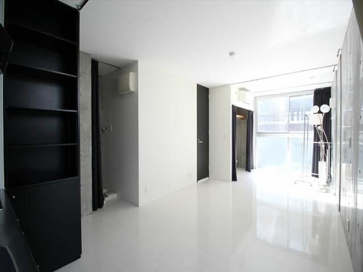 神奈川県厚木市田村町(マンション)の賃貸物件の居間