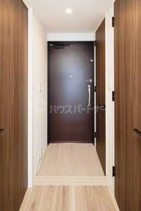 パークアクシス赤羽南の玄関