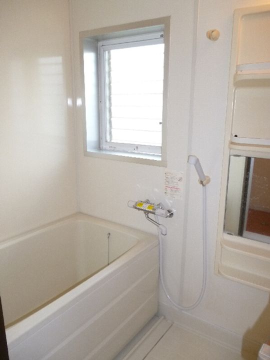 旭ルーミーつくば83番館の風呂