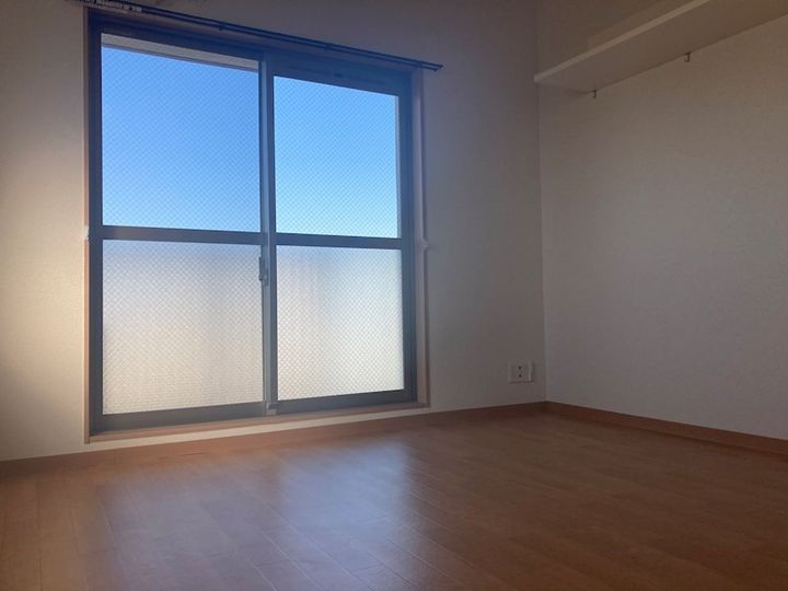 メゾン・アイリスの居間