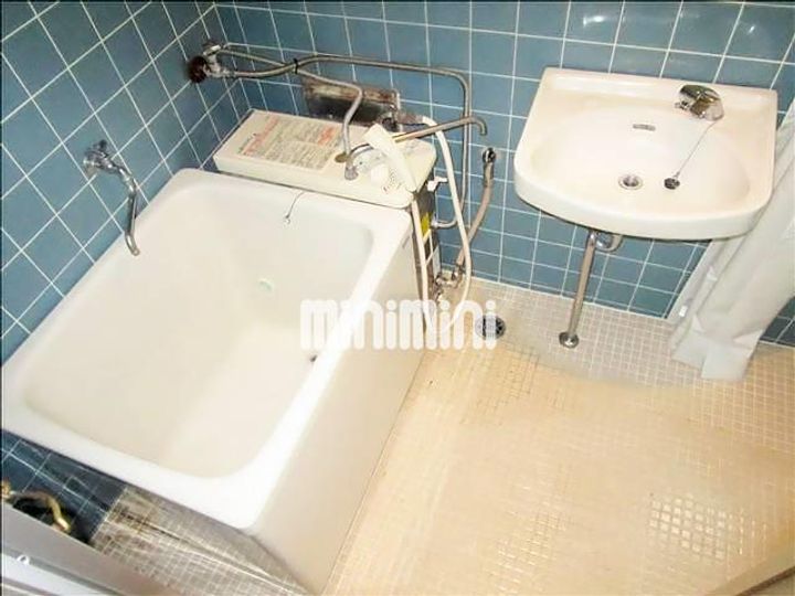 フラット大竹の風呂