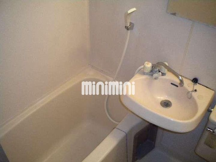 キャストールユミザの風呂