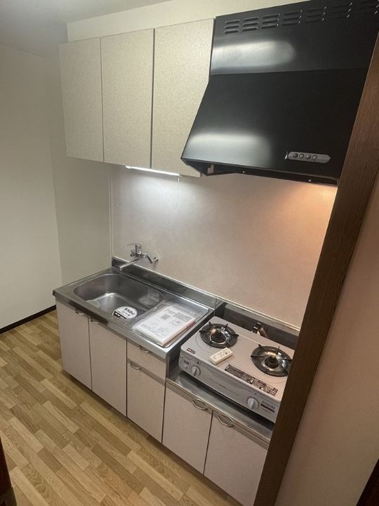静岡県浜松市中央区瓜内町(マンション)の賃貸物件のキッチン