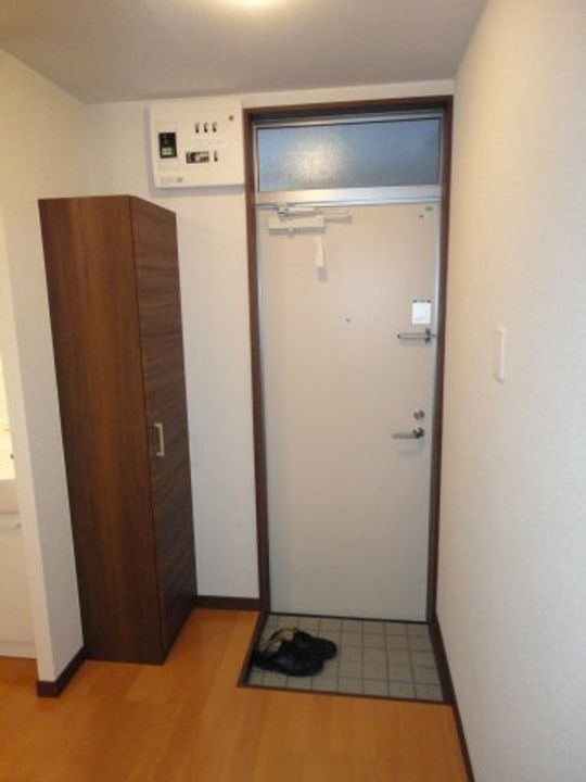 福岡県福岡市西区大字飯氏(アパート)の賃貸物件の玄関