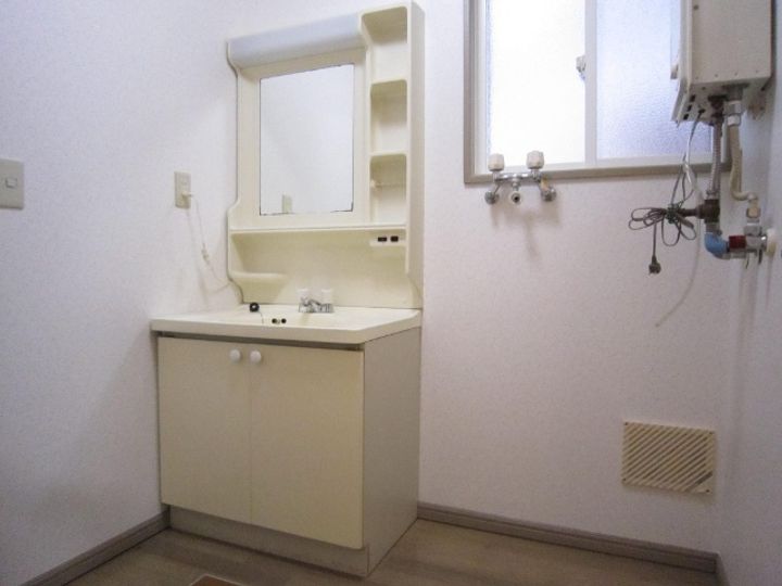 青森県八戸市大字新井田字長塚(アパート)の賃貸物件の内装