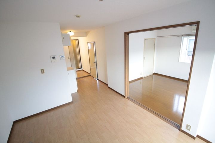 グリーンハイツAの居間