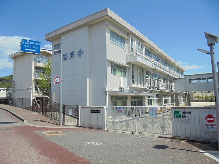 高知県高知市中万々(一戸建)の賃貸物件の周辺