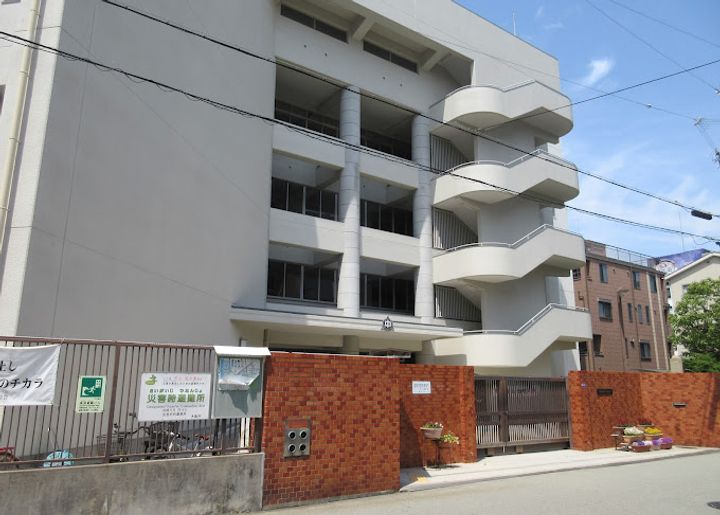 アート西九条の周辺