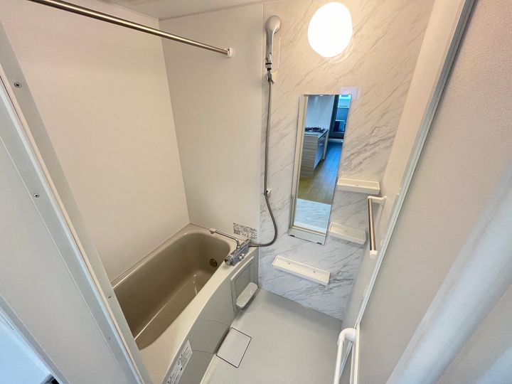 ウエノハイツ一本杉町の風呂