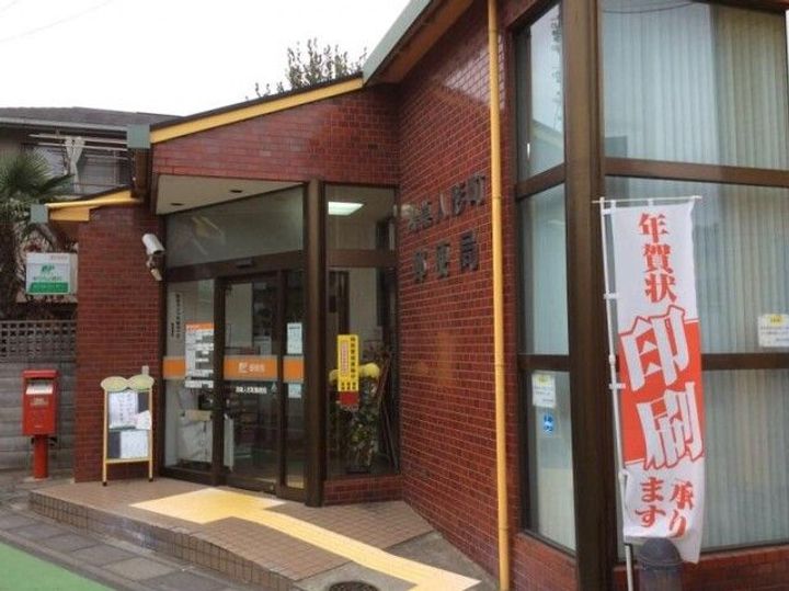 ラフレシールの周辺