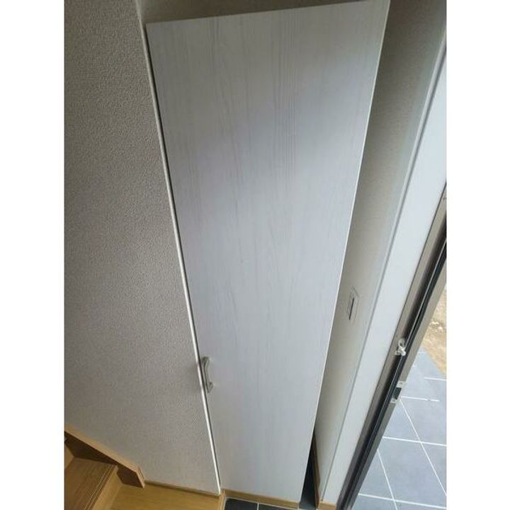 エレファントIIの玄関