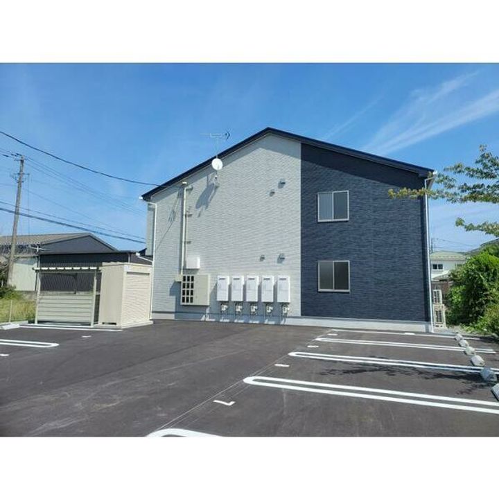 エレファントIIの外観