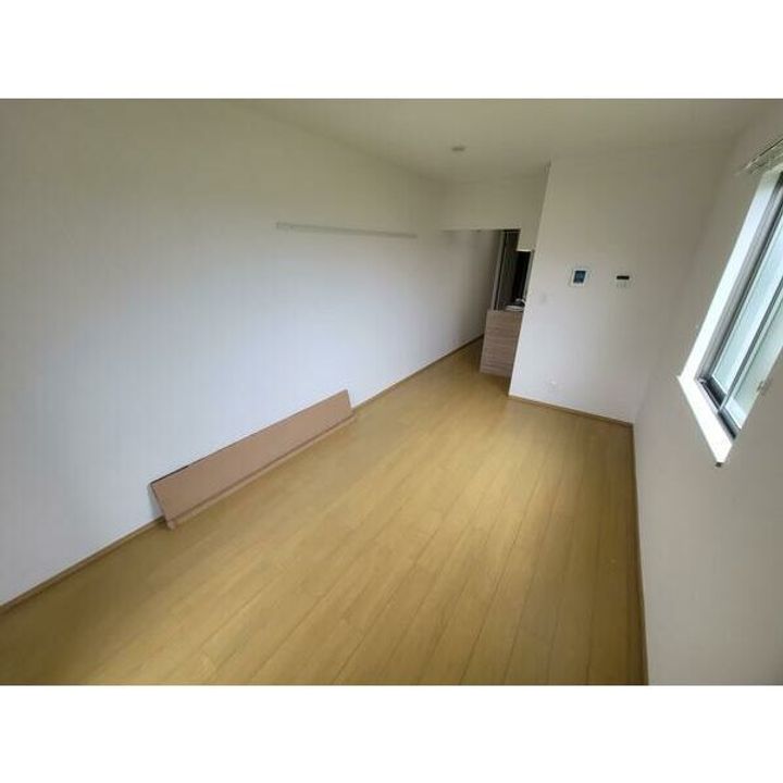 エレファントIIの居間