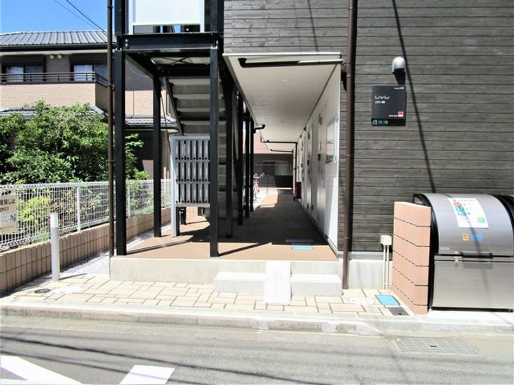 神奈川県相模原市南区上鶴間本町5(マンション)の賃貸物件の地図