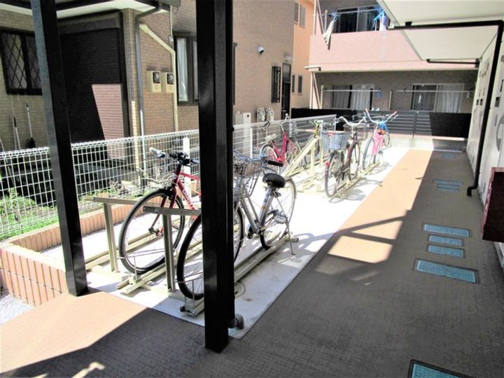 神奈川県相模原市南区上鶴間本町5(マンション)の賃貸物件の地図